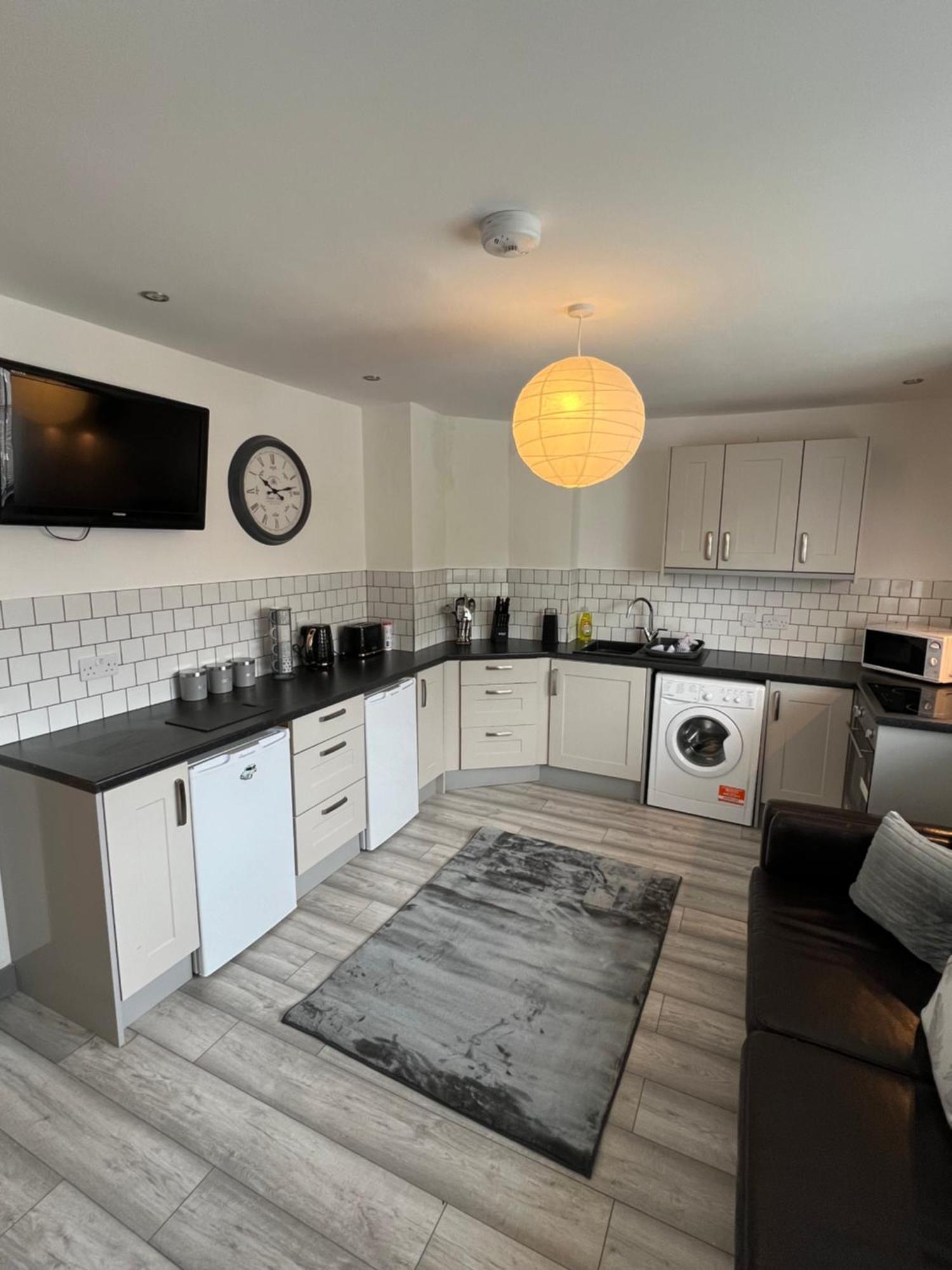 Cosy Modern Apartment Warrington Exterior foto
